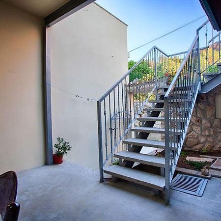 Apartment Domina Vis Kültér fotó