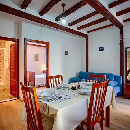 Apartment Domina Vis Kültér fotó