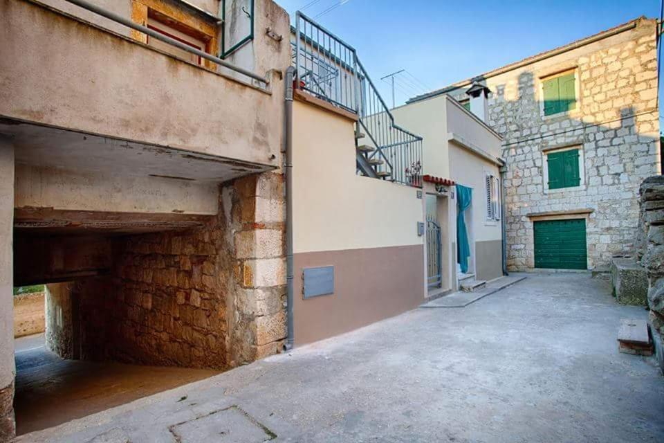 Apartment Domina Vis Kültér fotó